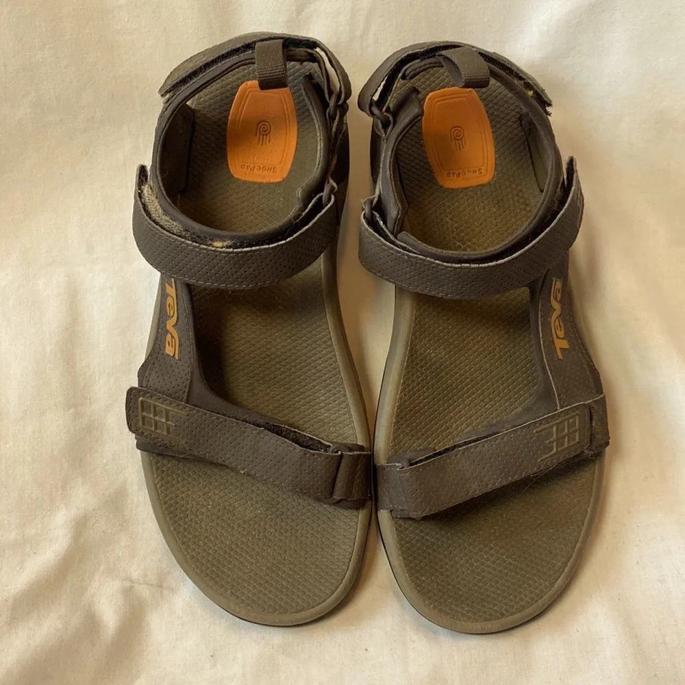 Men’s Teva Sandals Size 11